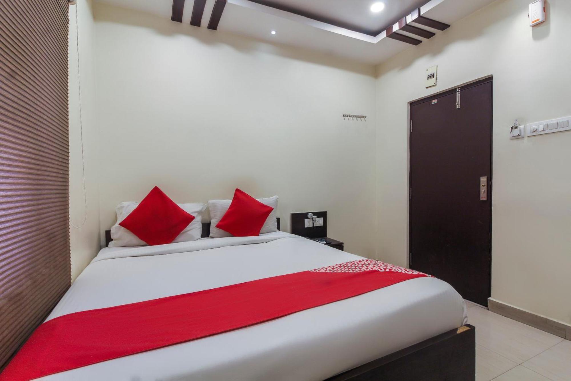 Hotel O Sri Harsha Residency Near Jntu Metro 하이데라바드 외부 사진