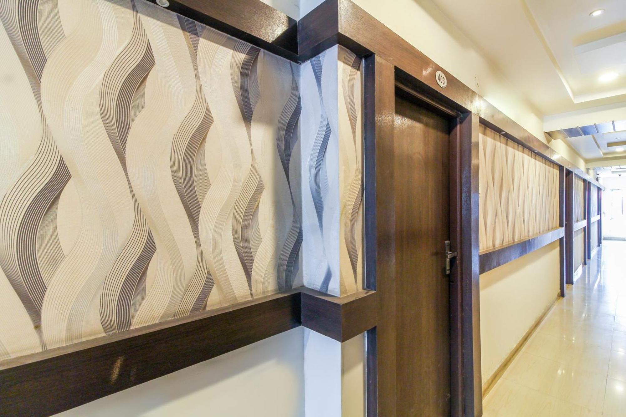 Hotel O Sri Harsha Residency Near Jntu Metro 하이데라바드 외부 사진